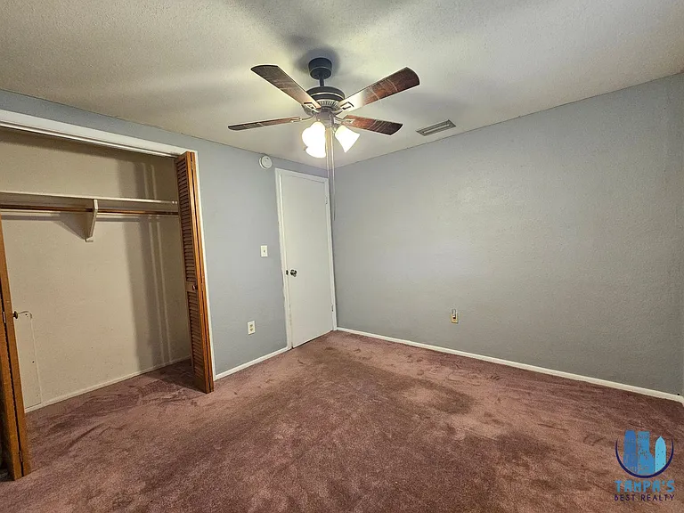 4715 Madison St — Photo 13