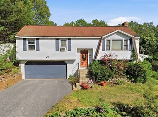 3 Birchmont St, Tyngsboro, MA 01879