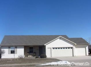 2050 Mayflower St, Kaukauna, WI 54130