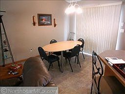 3rd image of 1281 Fieldstone Dr
