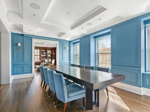 333 East 68th Street image 3 of 20