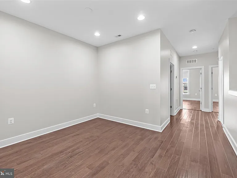 2109 Main Line Blvd #102 — Photo 37