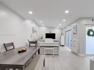 10944 SW 71st St, Miami, FL 33173