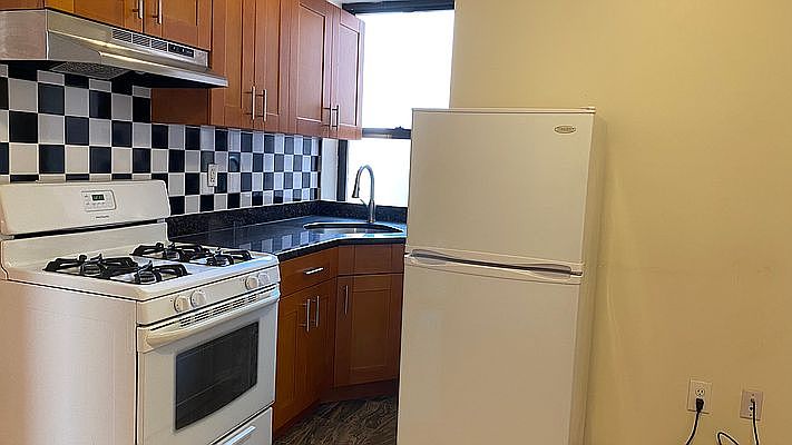 1st image of 57 Kenmare St APT 20