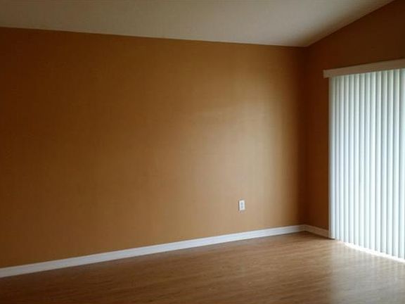 2nd image of 4319 Country Hills Blvd