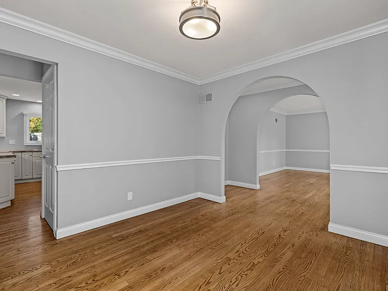 2332 Cleek Ct — Photo 11