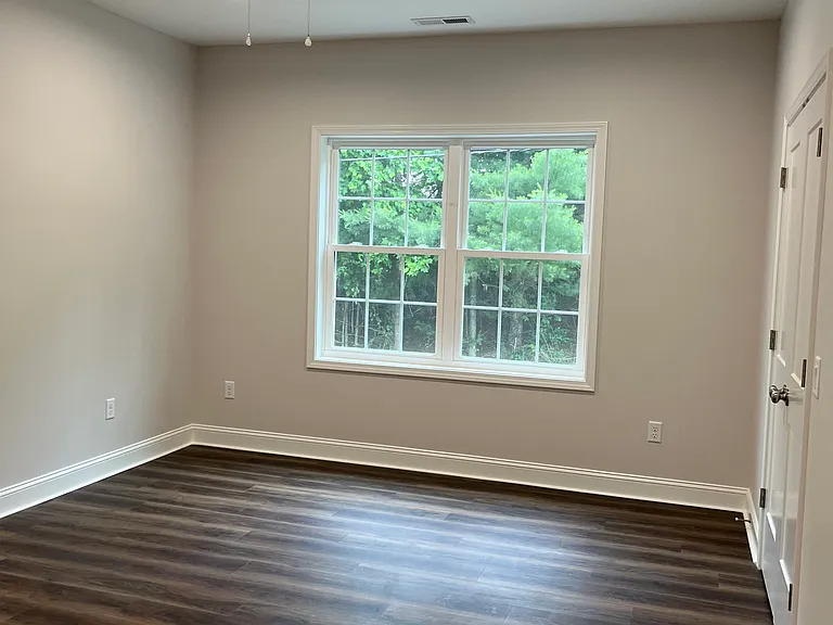 240 Old Farm School Rd — Photo 15