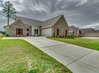 117 Charleston Ln, Madison, MS 39110