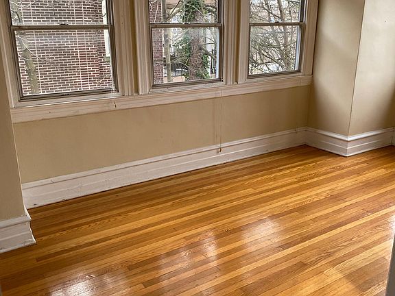 3rd image of 6119 Wayne Ave #2B