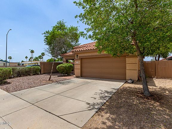 3rd image of 11361 E Emelita Avenue