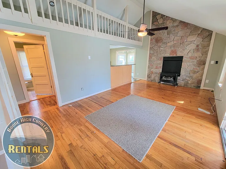 144 Azalea Way — Photo 7