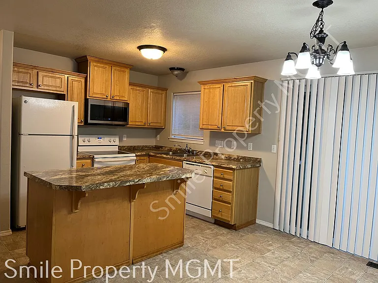 7740 SE 72nd Ave — Photo 5