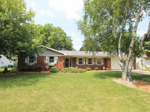 3932 Prange Dr, Lafayette, IN 47905