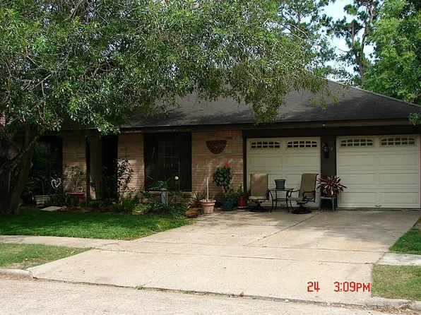 2519 Corral Trl, Friendswood, TX 77546