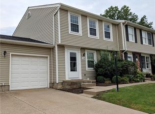 7369 N Chestnut Commons Dr, Mentor, OH