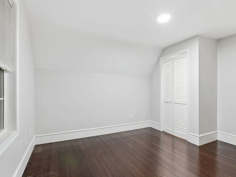 318 Concord Ave #318 — Photo 10