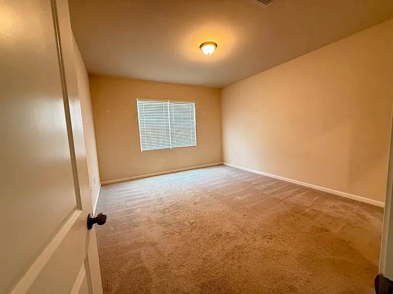 1625 Heron Pond St — Photo 14