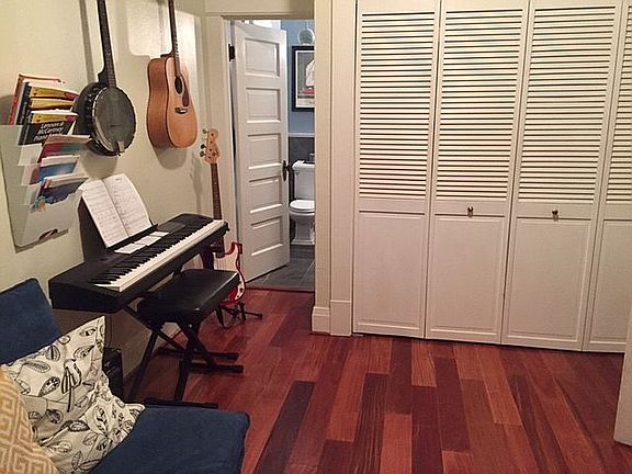 5th image of 2734 Marshall Way