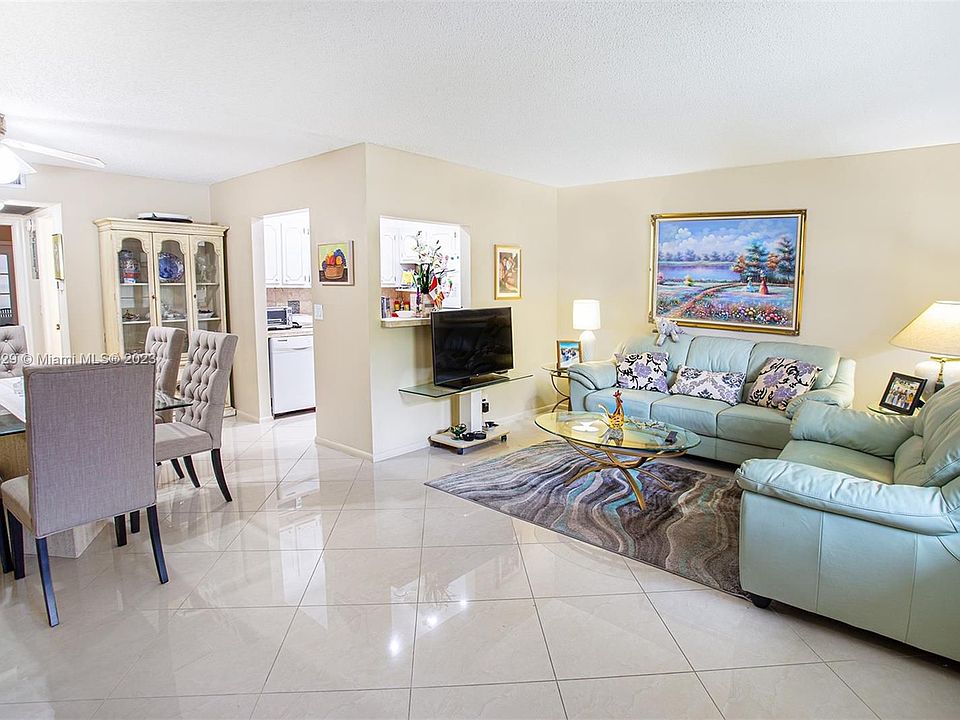 1st image of 1011 Cambridge Cir #A-1011