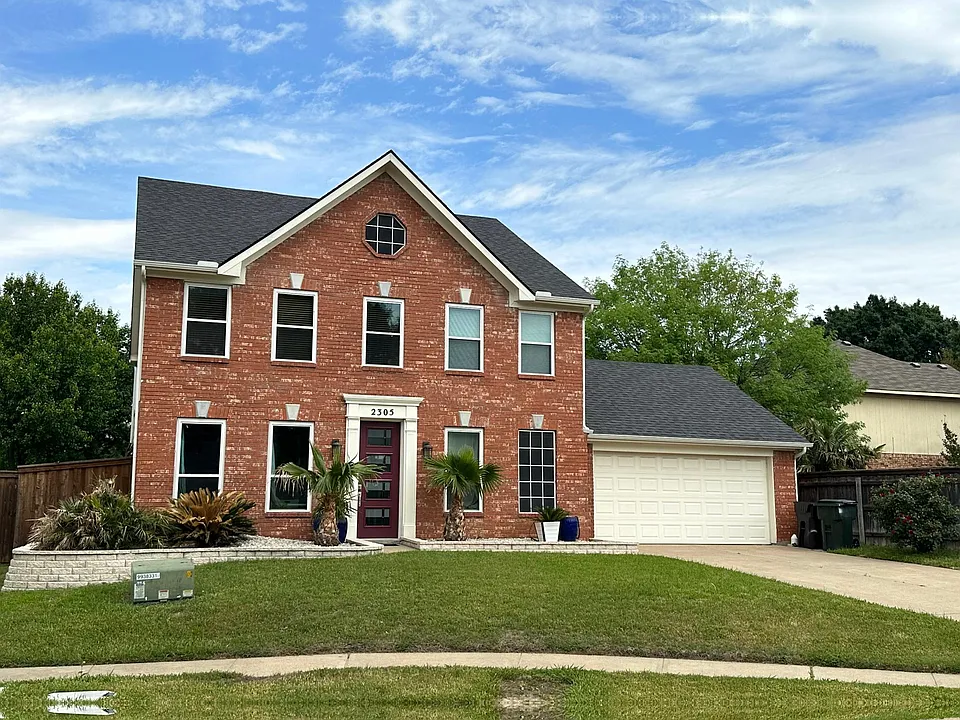 2305 Treyburn Ct
