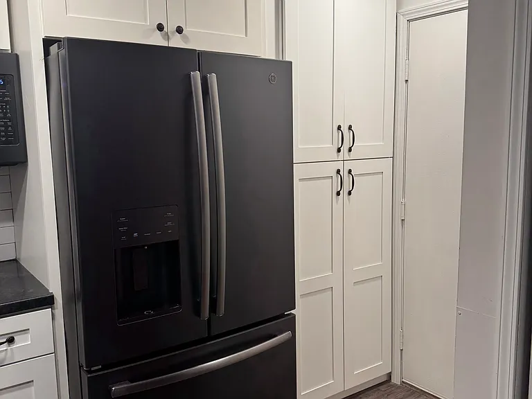 49 Adams Ct #A — Photo 11