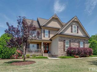 4217 Field Oak Dr, Wake Forest, NC 27587