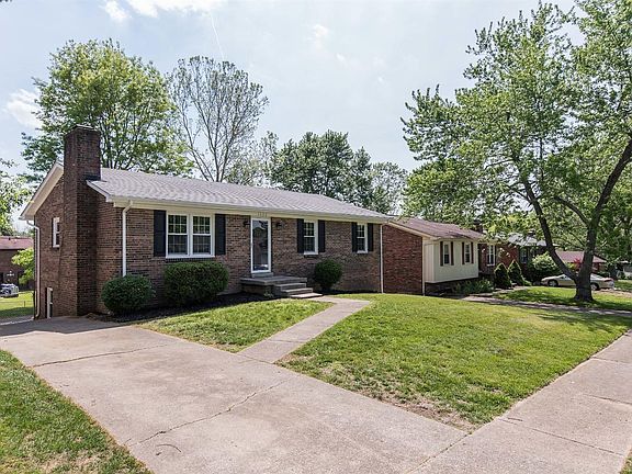 2nd image of 1420 Jocasta Dr
