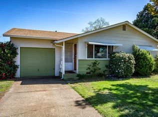 3655 Alta Mesa Dr, Redding, CA 96002