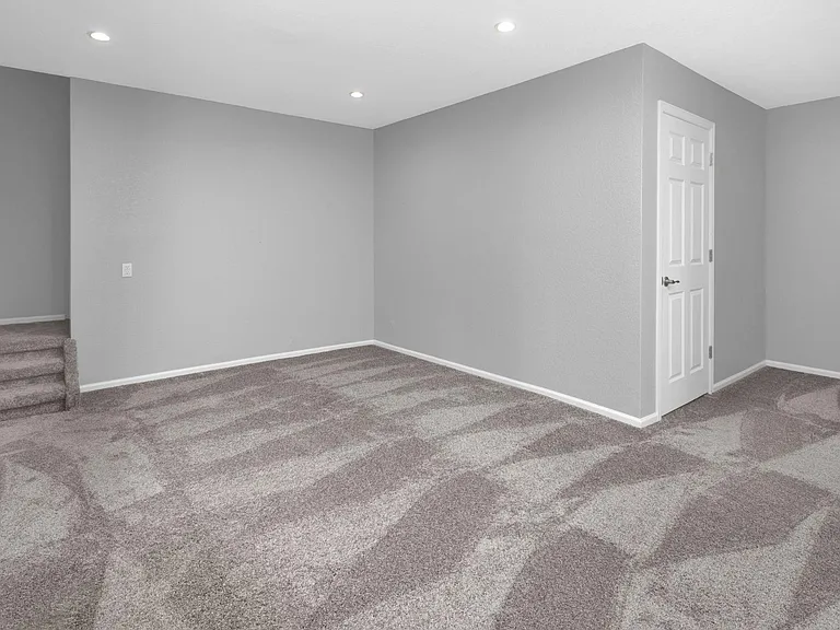 17072 E Wyoming Dr — Photo 16