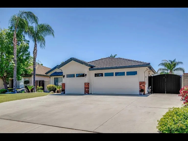 9815 Mona Lisa Ln — Photo 5