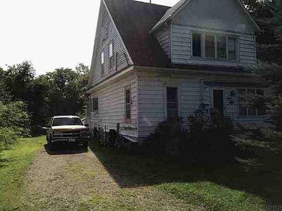 2nd image of 208 N 3rd St