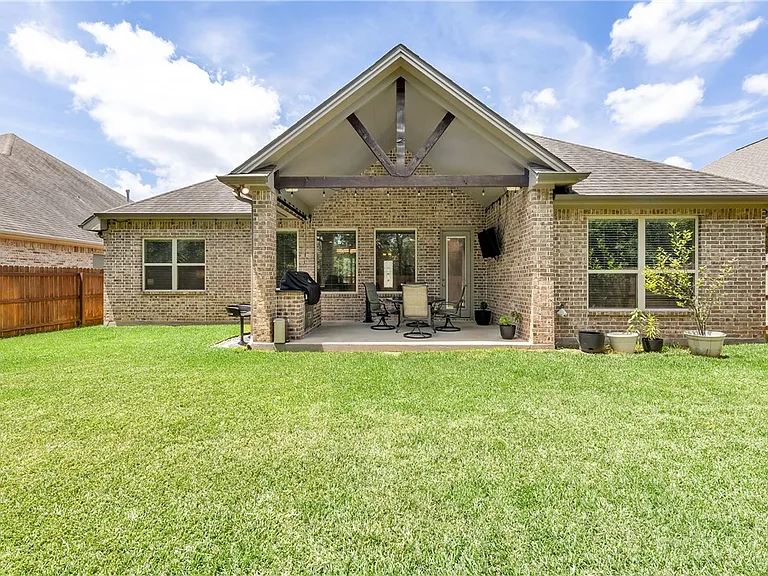 15621 Long Creek Ln — Photo 31