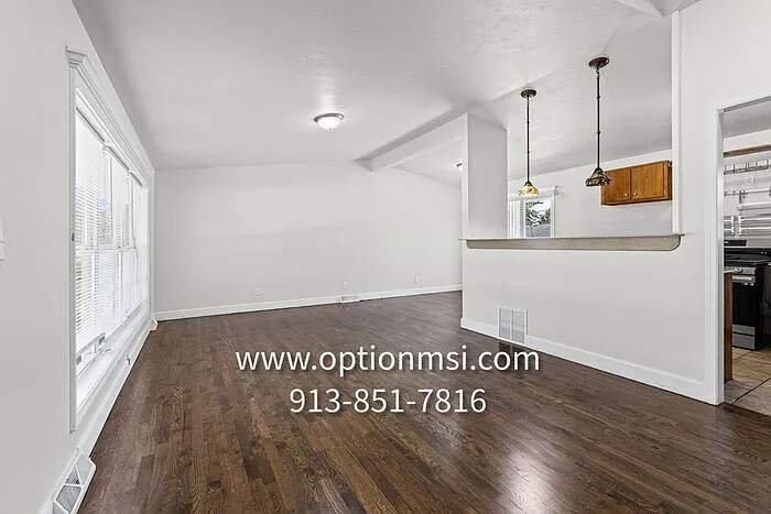 403 Shawn Dr — Photo 11