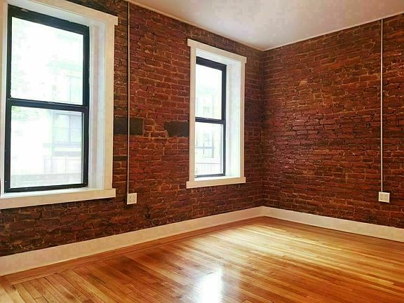 4th image of 530 Parkside Ave APT 1K