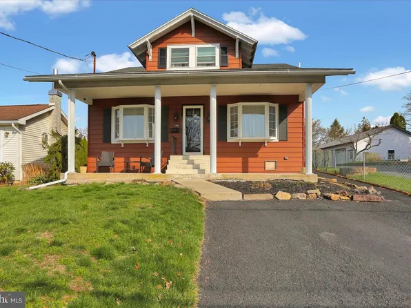 1506 Mount Hope Ave, Pottsville, PA 17901