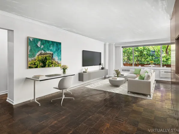 392 Central Park West image 1 of 10