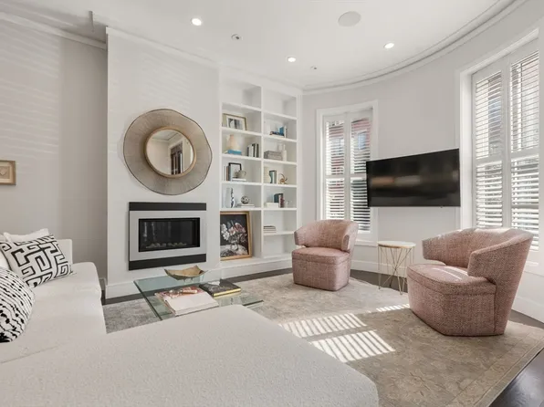 35 Hanson St #2, Boston, MA 02118