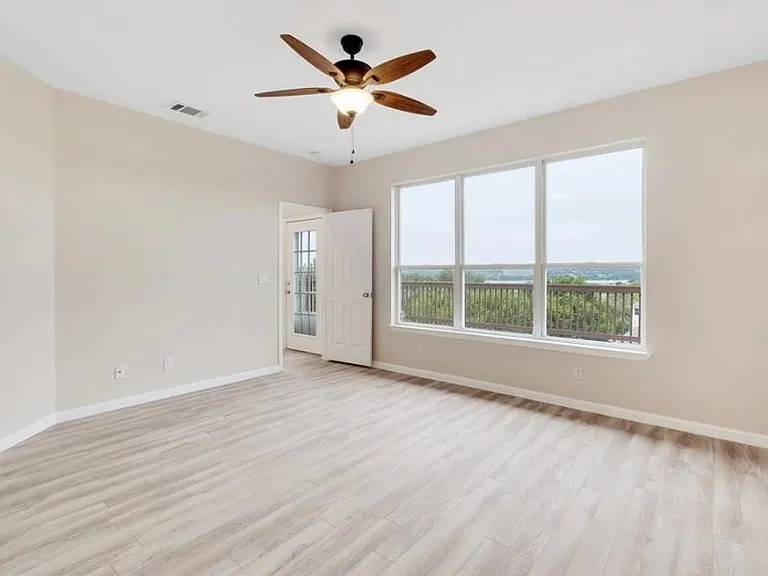 340 Southwind Rd — Photo 12