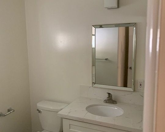 5th image of 12249 W Gorham Ave