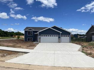 813 Stoneridge Dr, Mosinee, WI 54455