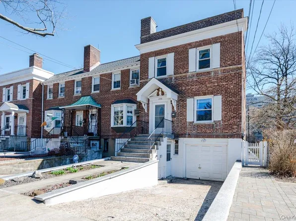 1776 Seminole Avenue, Bronx, NY 10461