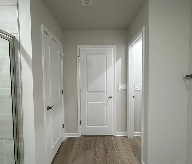 1025 Saint Lawrence Dr — Photo 16