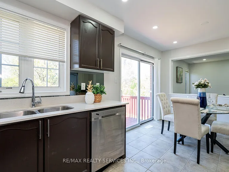 85 Williamson Dr — Photo 22
