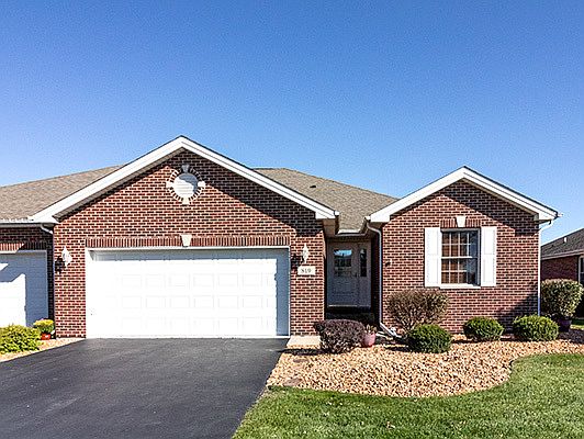 1st image of 819 Oriole Dr