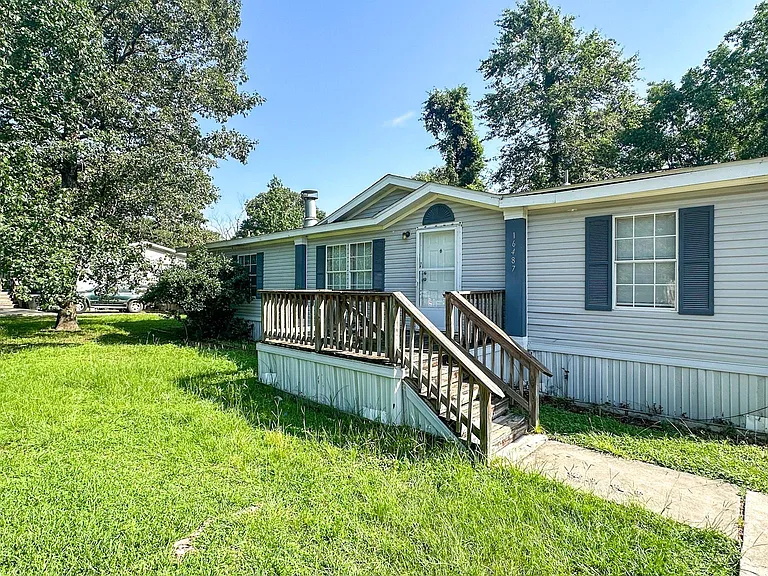 16487 Brittany Way — Photo 1