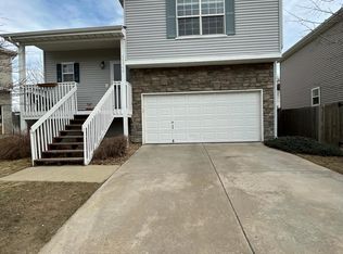 19550 E 18th Pl, Aurora, CO 80011