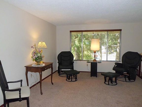 3rd image of 8924 Skokomish Way NE