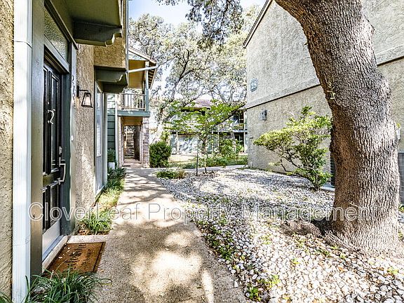 3rd image of 3678 Hidden Dr APT 2702