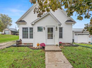 520 Stone St, Highland, WI 53543