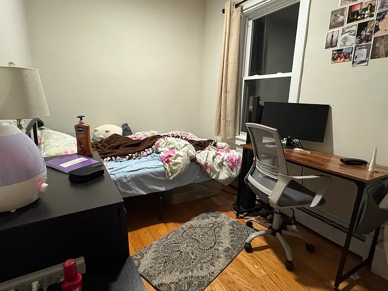 822 Parker St #2 — Photo 4
